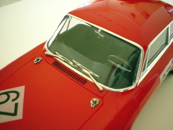 Gunze Sangyo Alfa Romeo 2000 GTAm